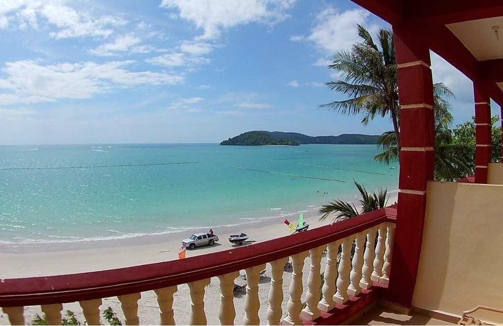Melati Tanjong Beach Resort Pantai Cenang  Exterior photo